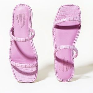 Charlotte stone Milo sandals in lilac size 37 or 7 women’s, top is like new